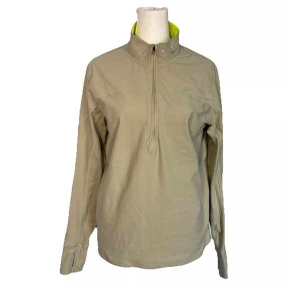 Women’s Under Armour Heatgear Beige Quarter Zip Size Medium With Thumb Holes - Picture 1 of 14